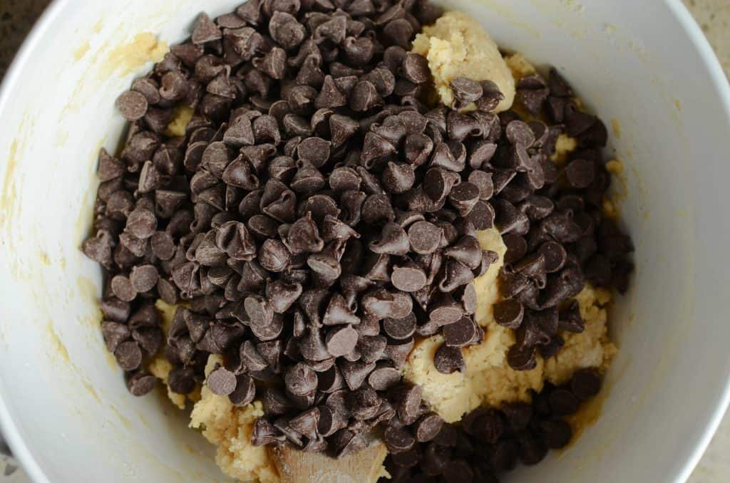 Choclate chips added to cookie bar dough