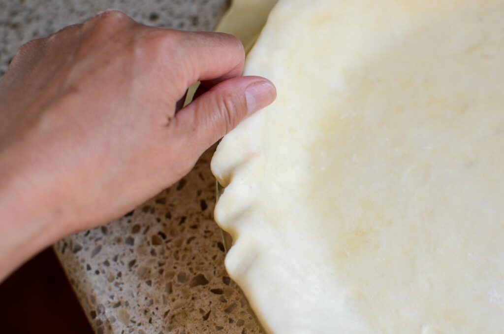 crimping edges of sourdough pie crust