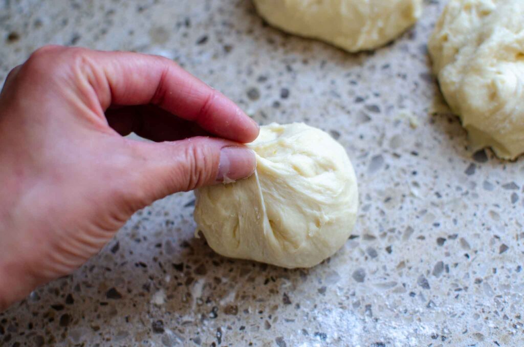 shaping buns