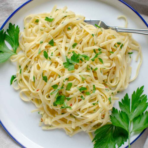 a plate of pasta aglio e olio