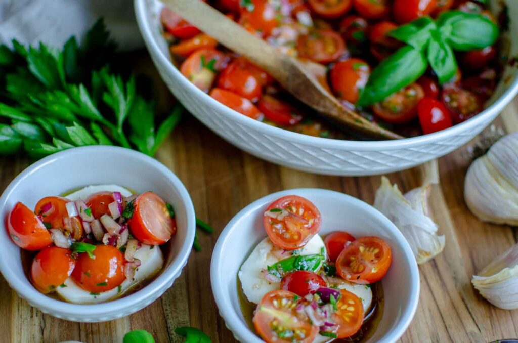 marinated cherry tomatoes with cheese