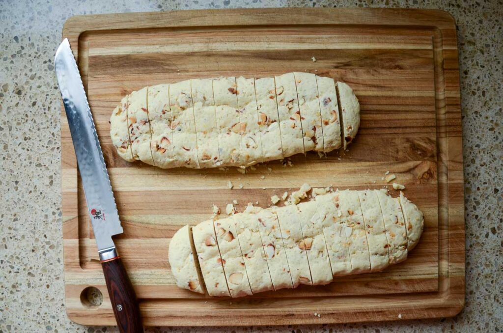 cut biscotti into strips