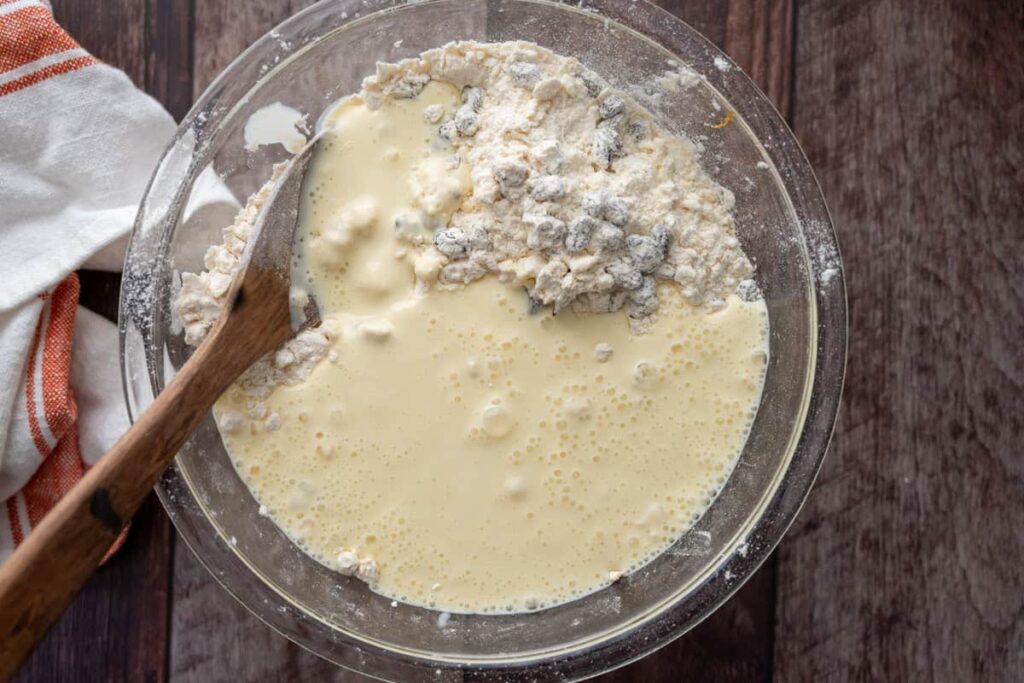 combining wet and dry ingredients for sourdough discard Irish soda bread