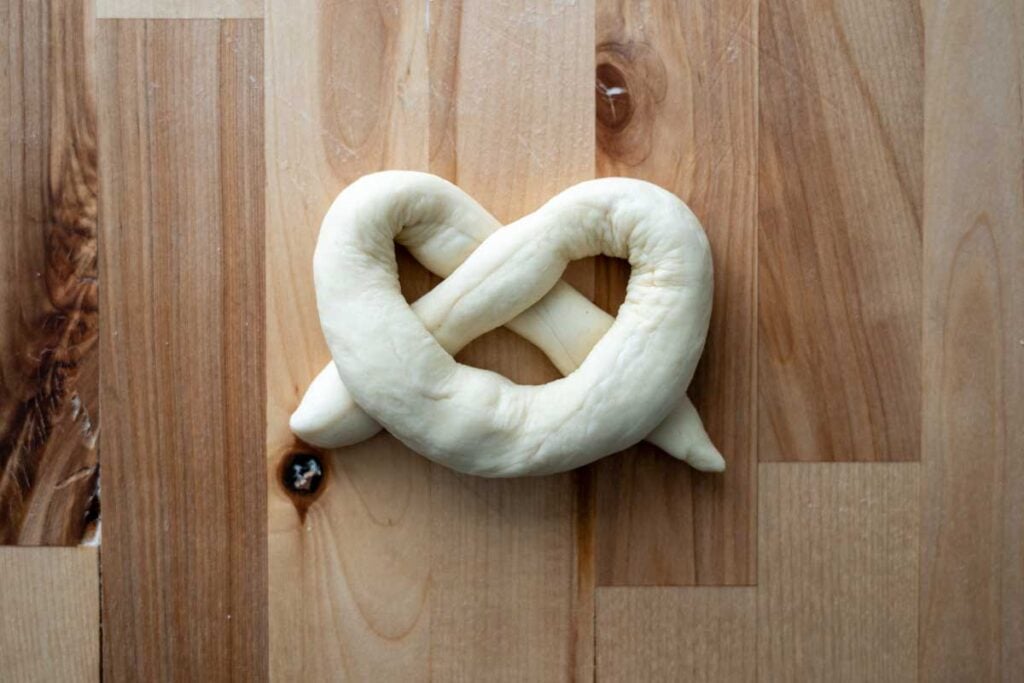 shaping sourdough pretzel ropes