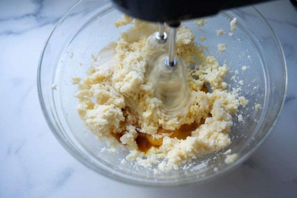 creaming wet ingredients for sourdough fruit flag cookie